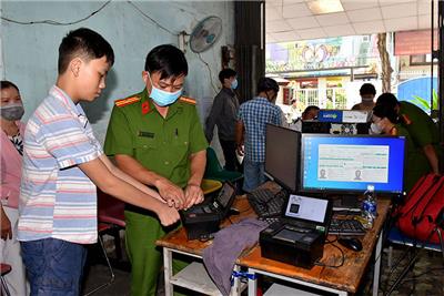 Image: Triển khai cao điểm đợt 3 cấp Căn cước Công dân (CCCD) gắn chíp trên địa bàn Quận 10