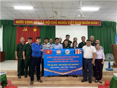 Image: Hành trình về Nguồn “Nghĩa tình Biên Cương” năm 2023 tại xã Kiến Tường – Mộc Hóa - Tỉnh Long An