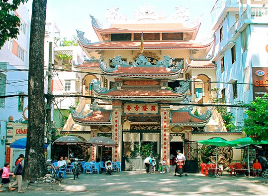 Image: Chùa Hưng Long